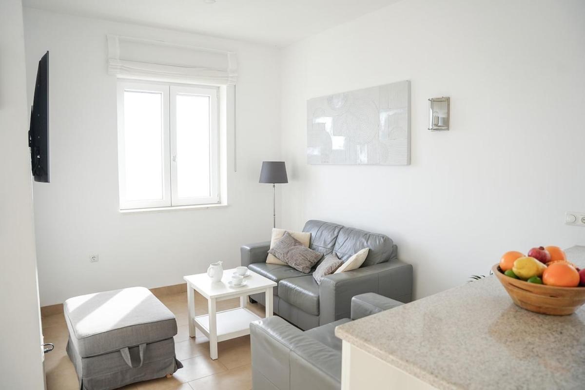 Vekarini Two-bedroom With A View