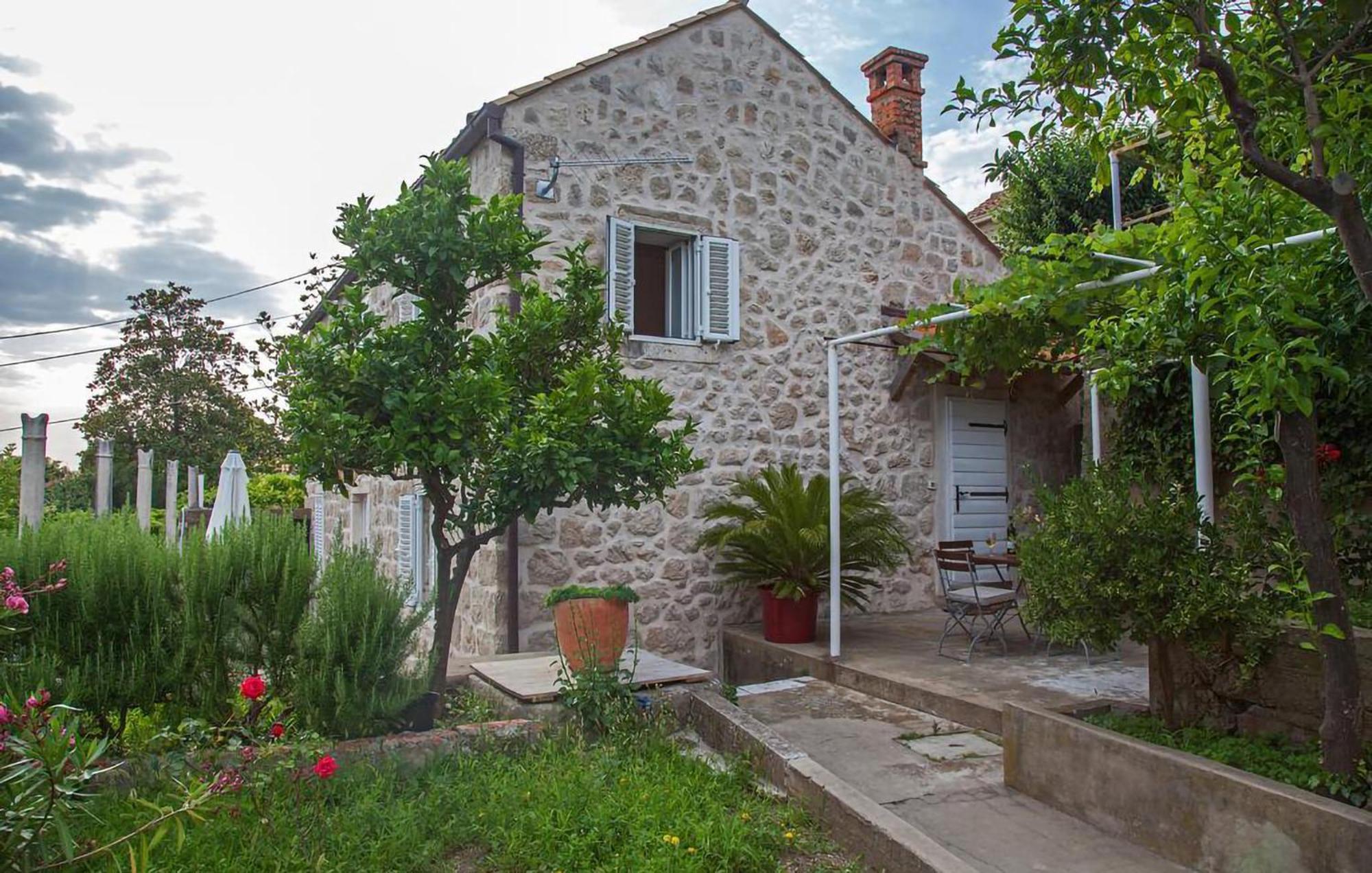 Holiday home In With Kitchen Dubrovnik