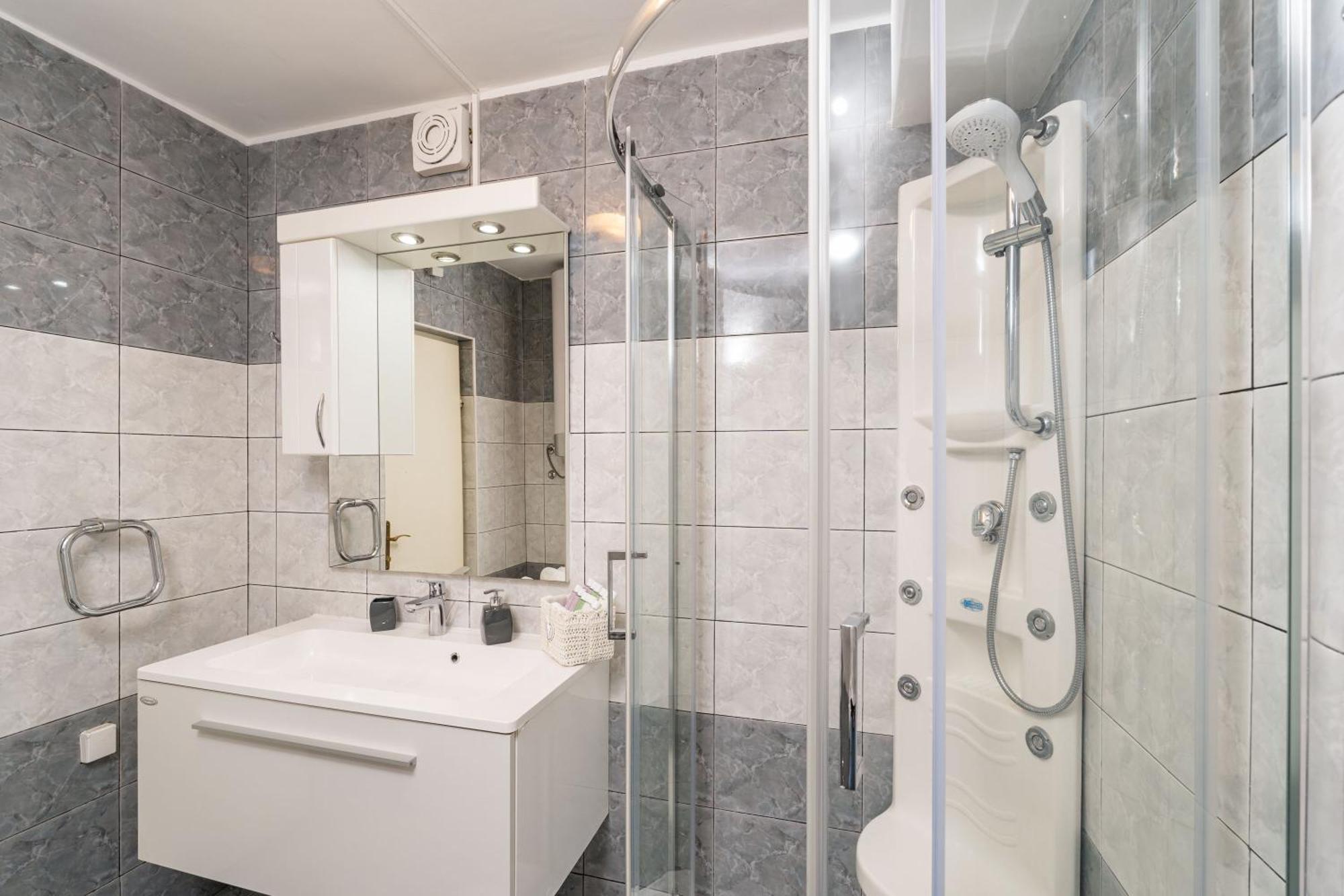 Apartments And Room Lora Guest house Dubrovnik