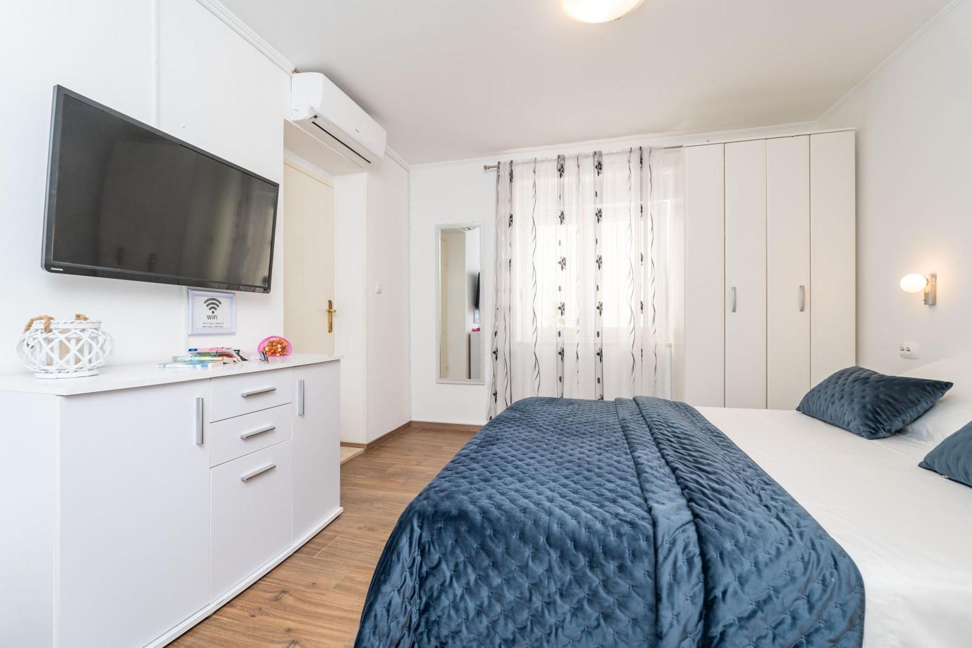 Guest house Apartments And Room Lora Dubrovnik