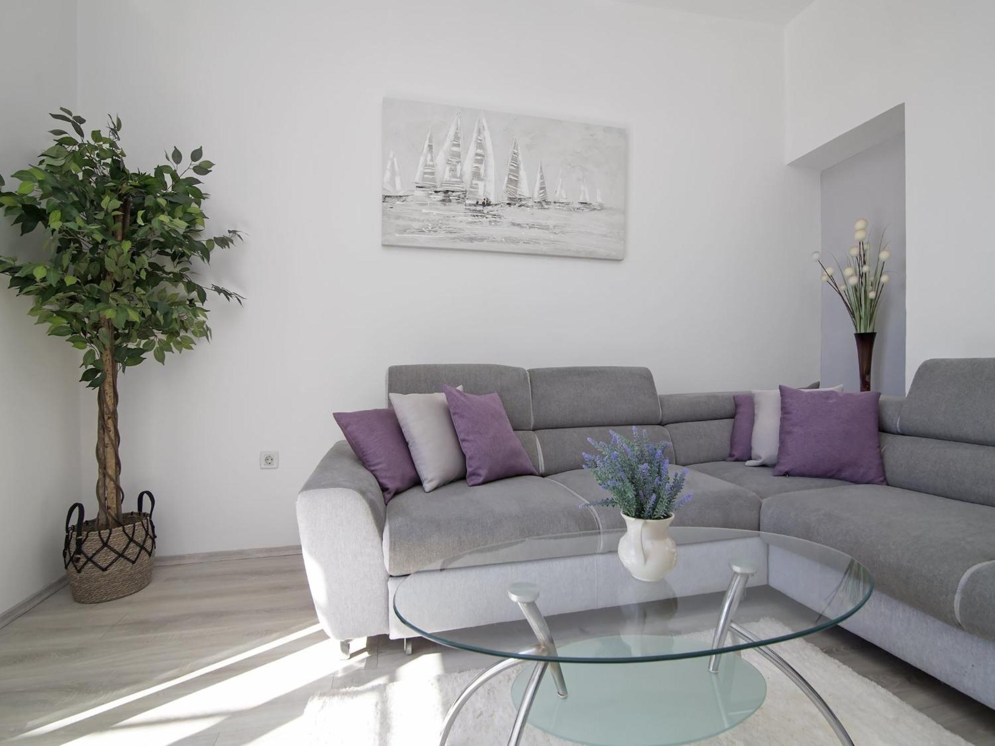 Isabora - Two-bedroom With Terrace And Sea View Nea Apartment