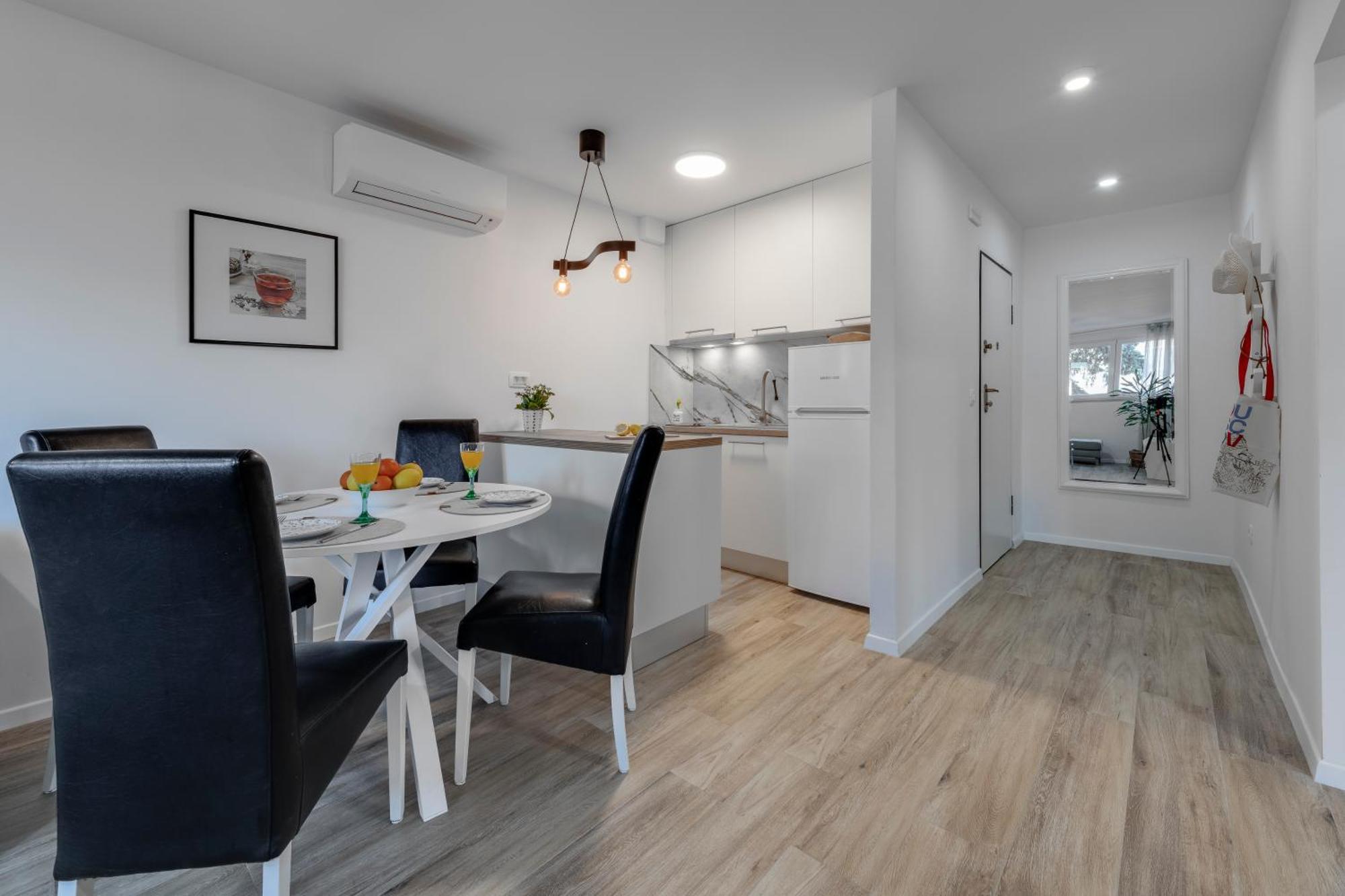 Mode Apartment *
