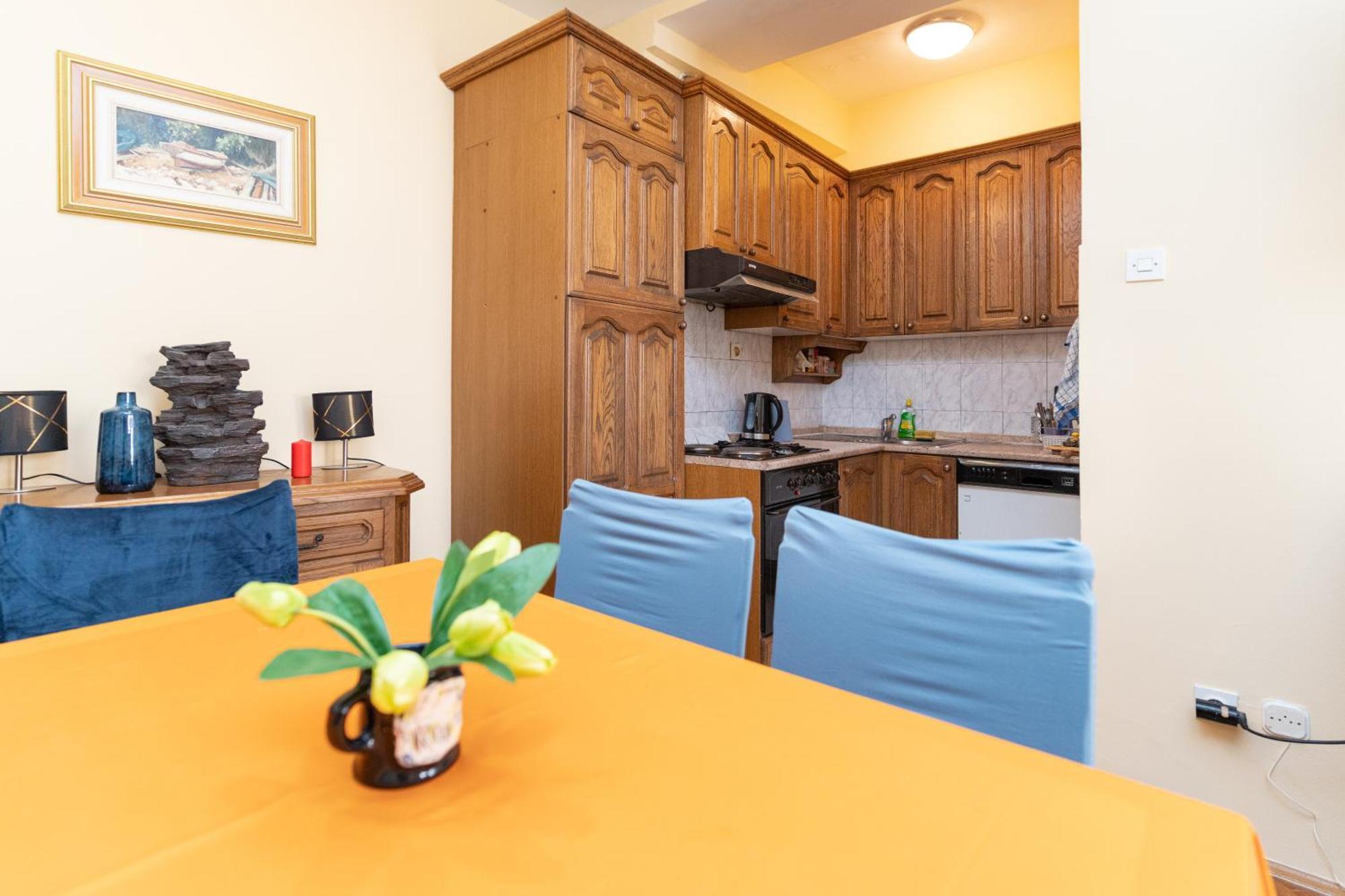 Old Town Radhika Holiday home *