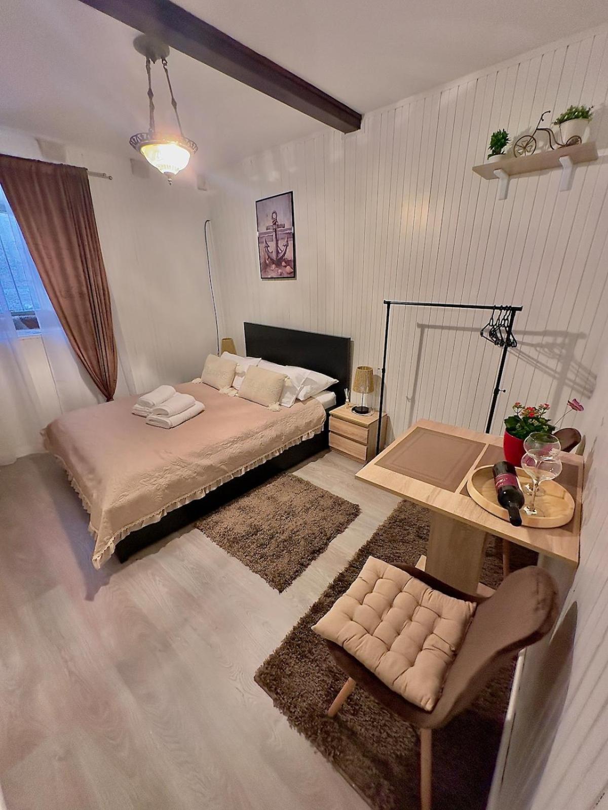 Calimero Apartment *