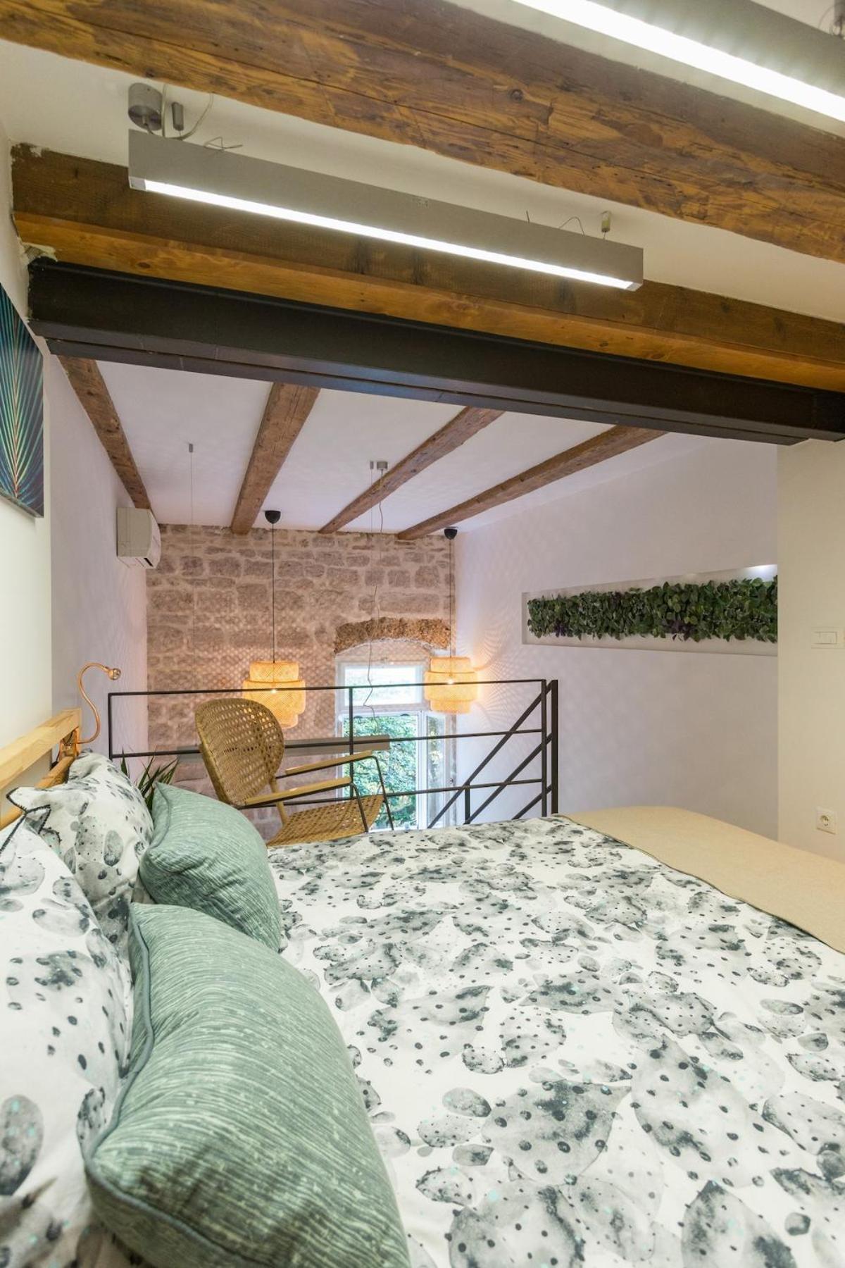 Cactus Apartment *