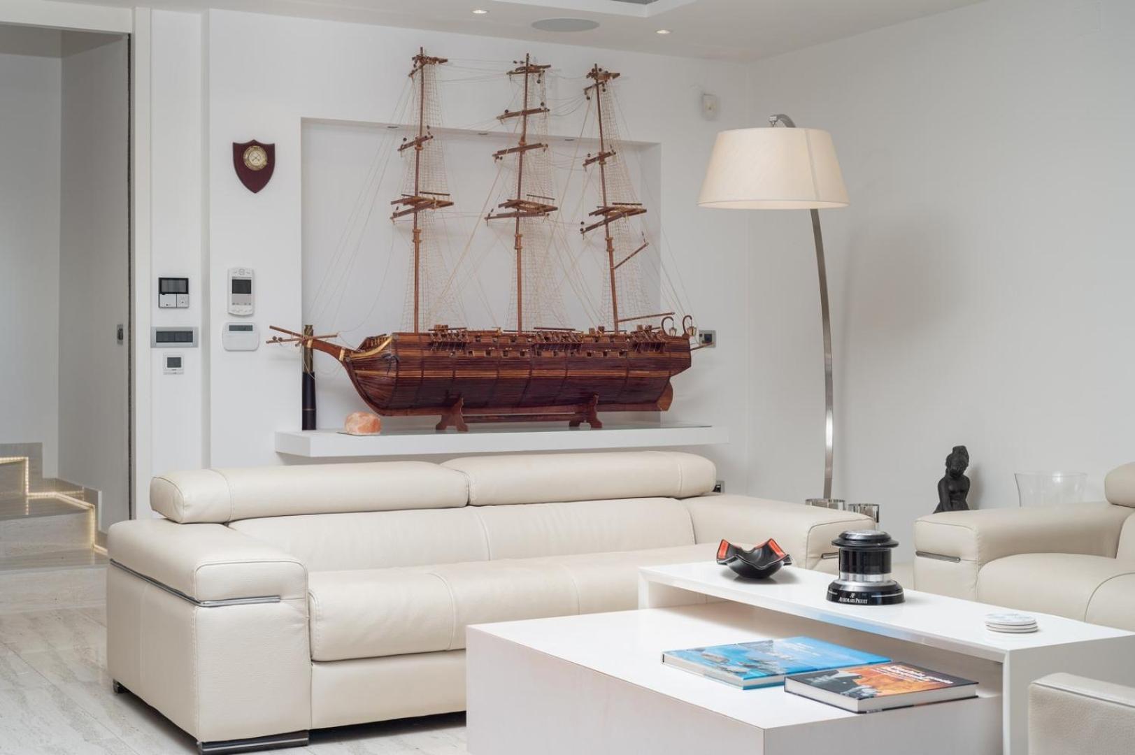 New! Adele Pool Sauna Jacuzzi Sea View *