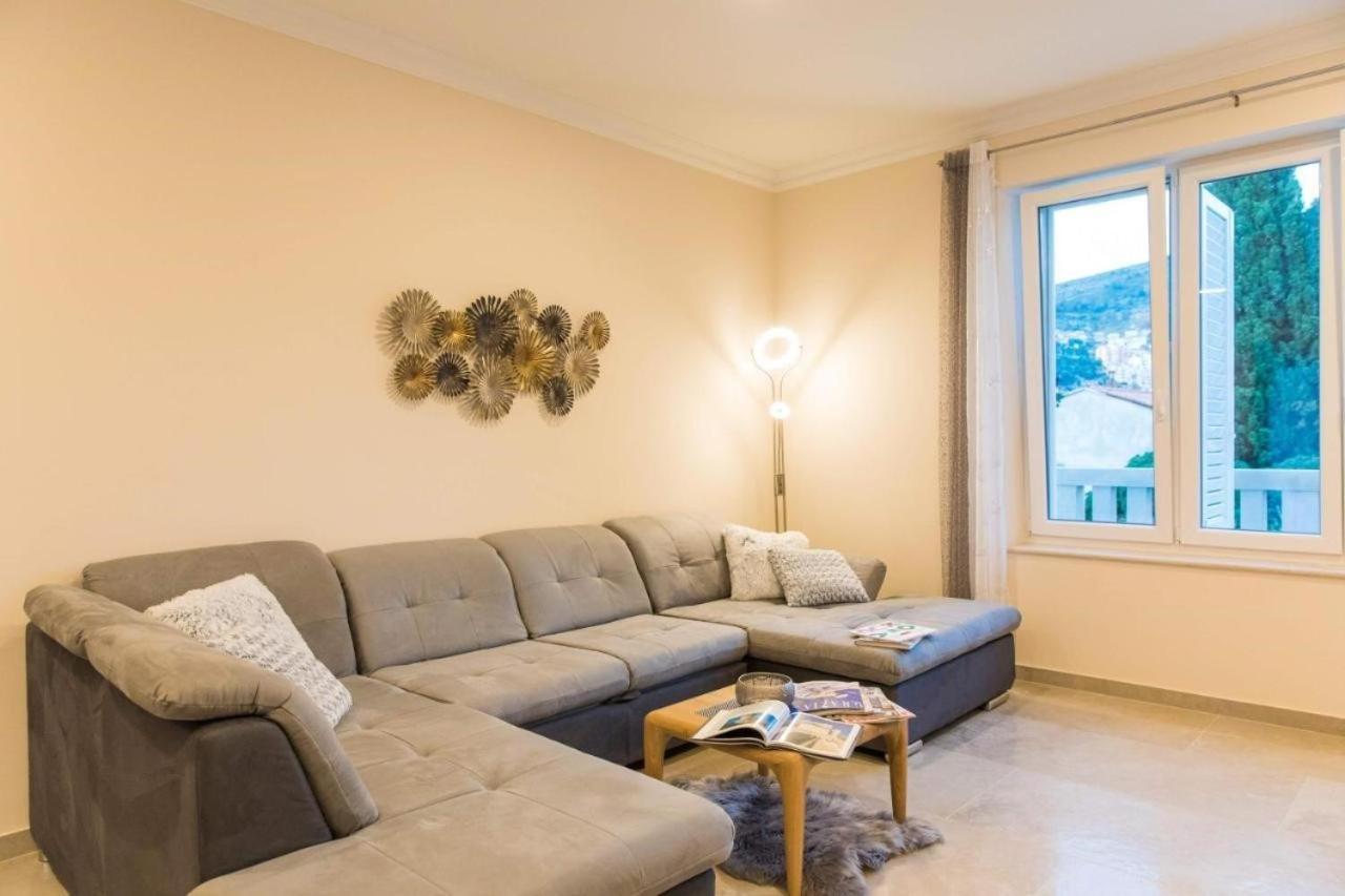 Villa New! In