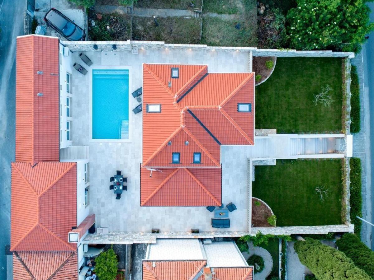 New! In Villa Dubrovnik
