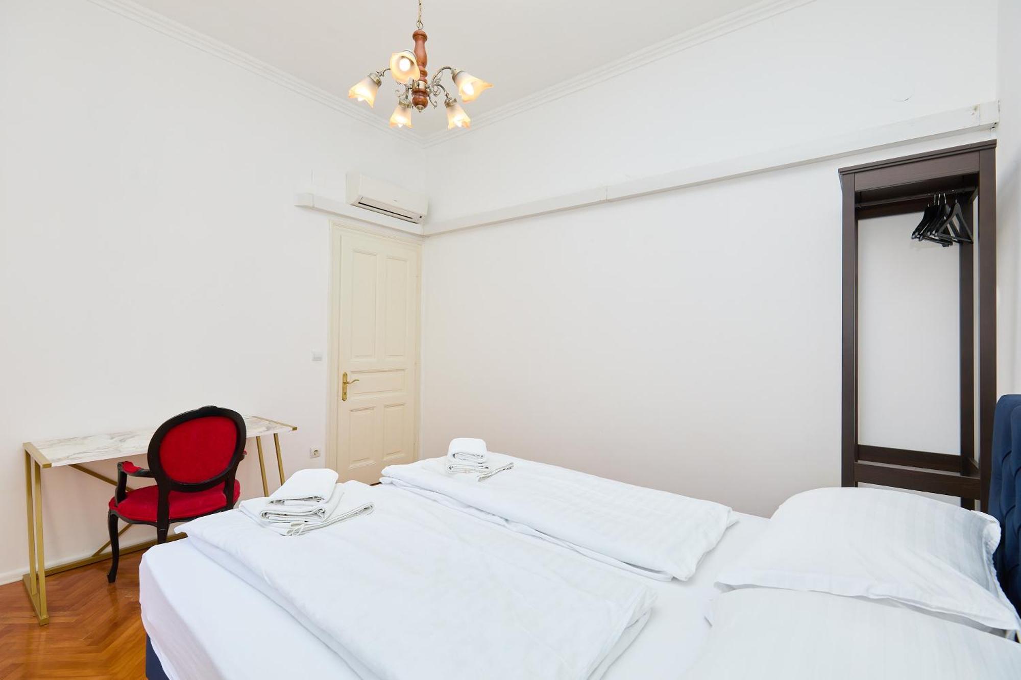 Garden Antique With Bubble Apartment Dubrovnik