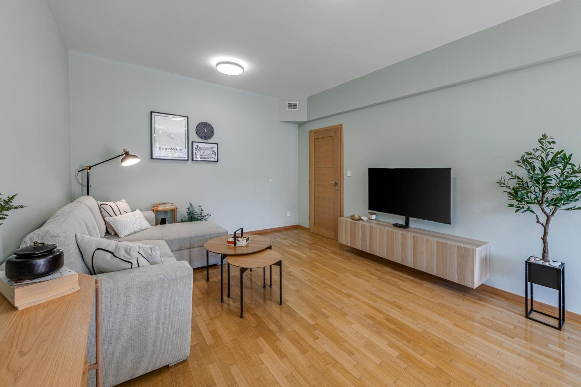 River Apartment