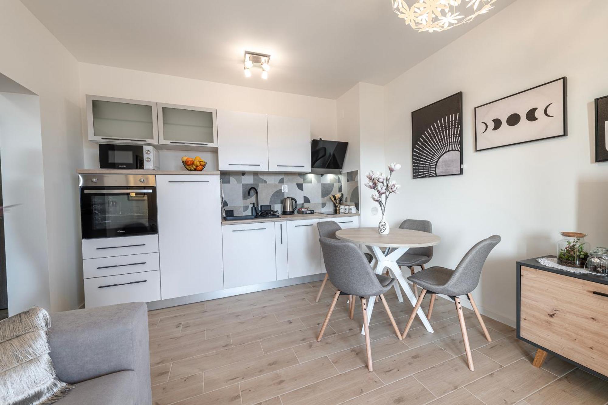 Lumari Apartment *