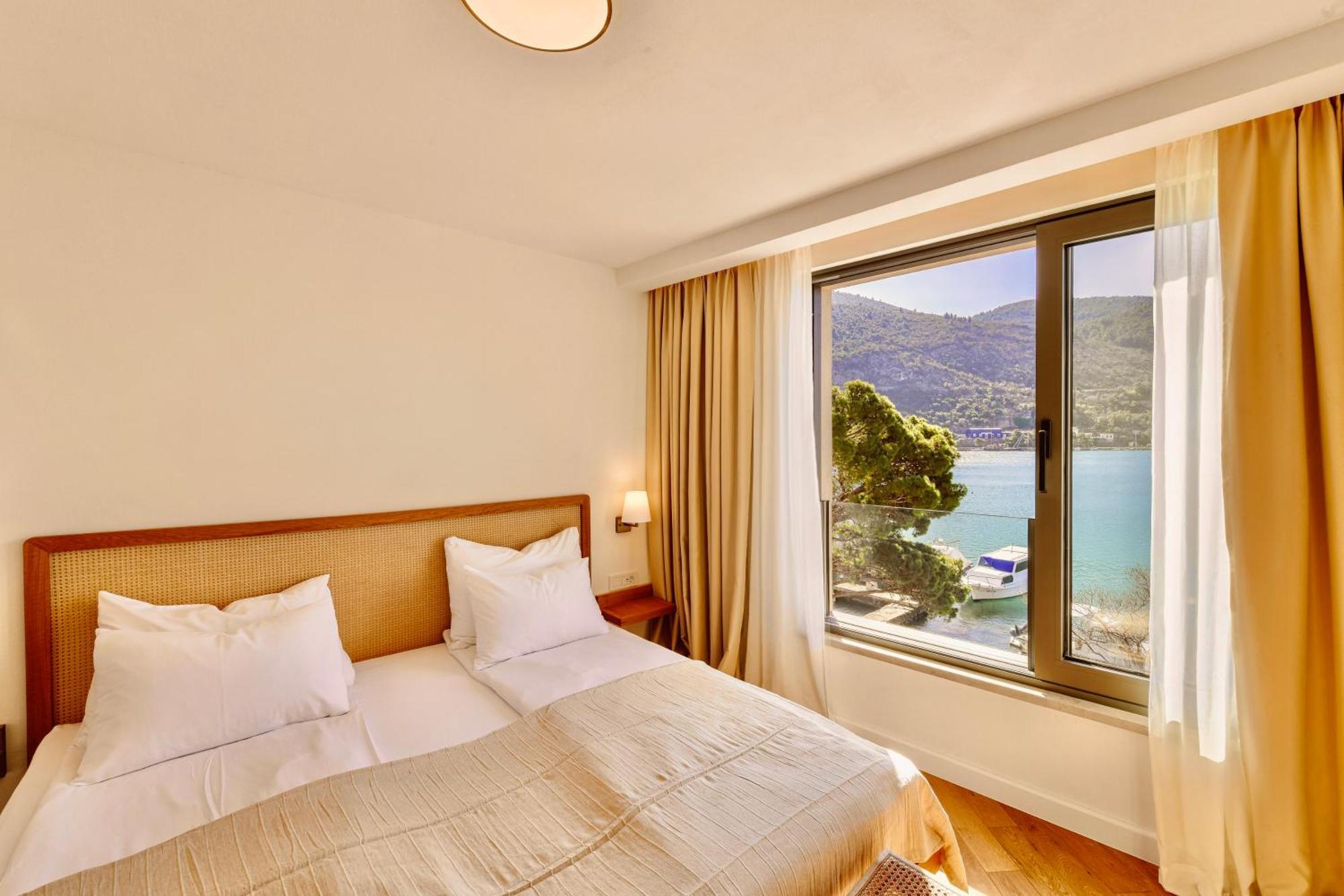 & - Of 5 Star Dubrovnik