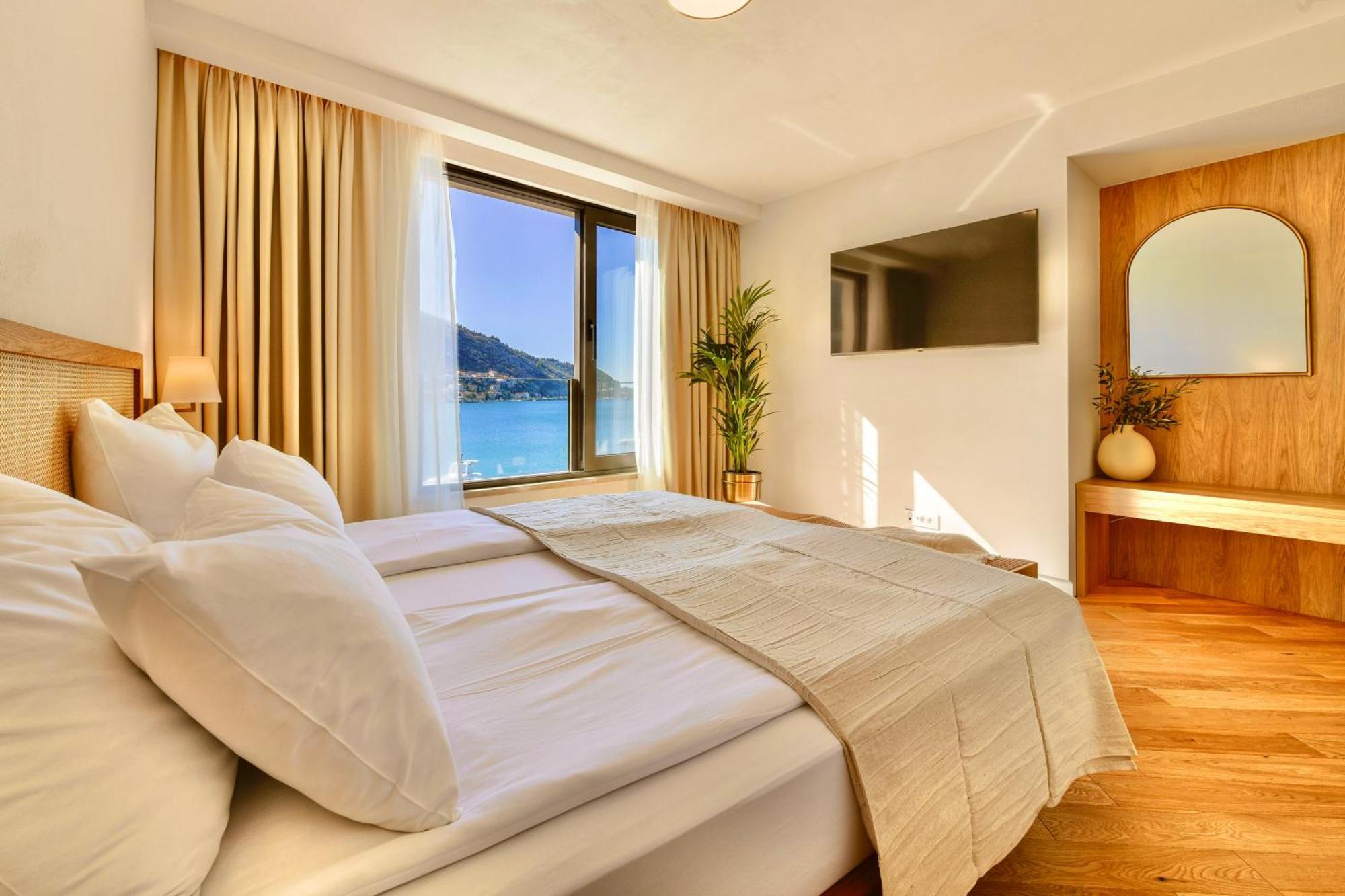 & - Of 5 Star Villa Dubrovnik