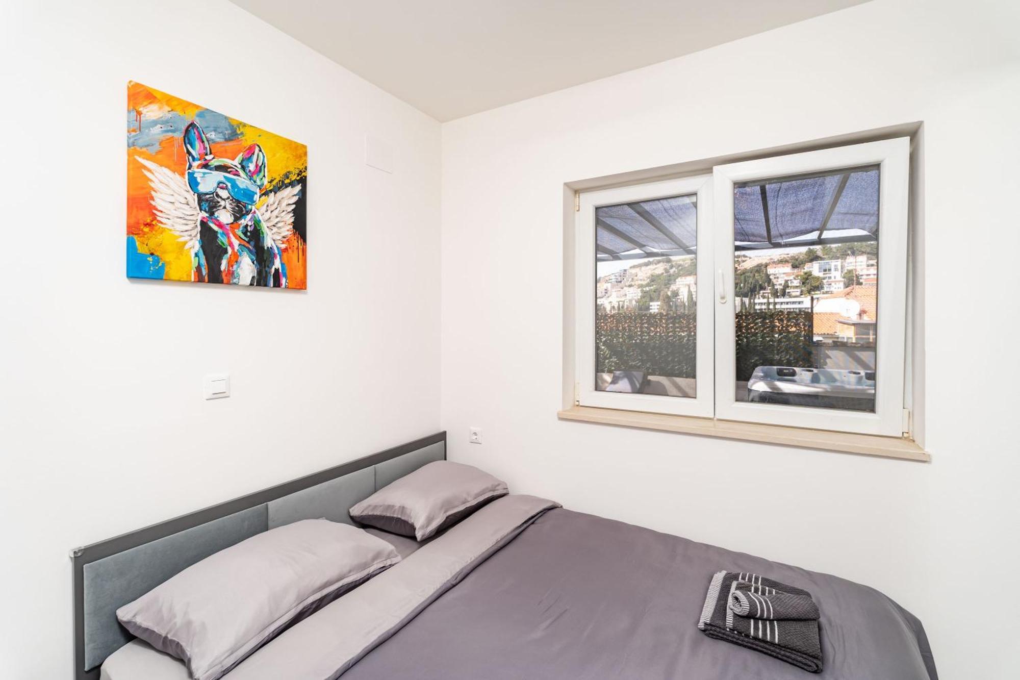 Dolores With Terrace & Jacuzzi Apartamento *