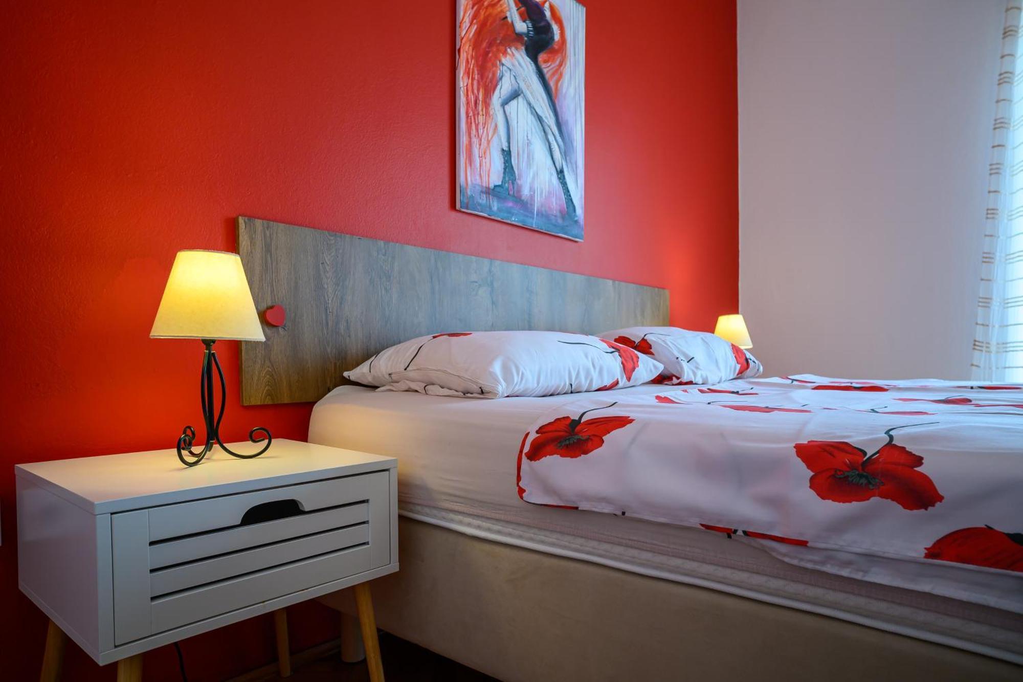 Red Apartment *