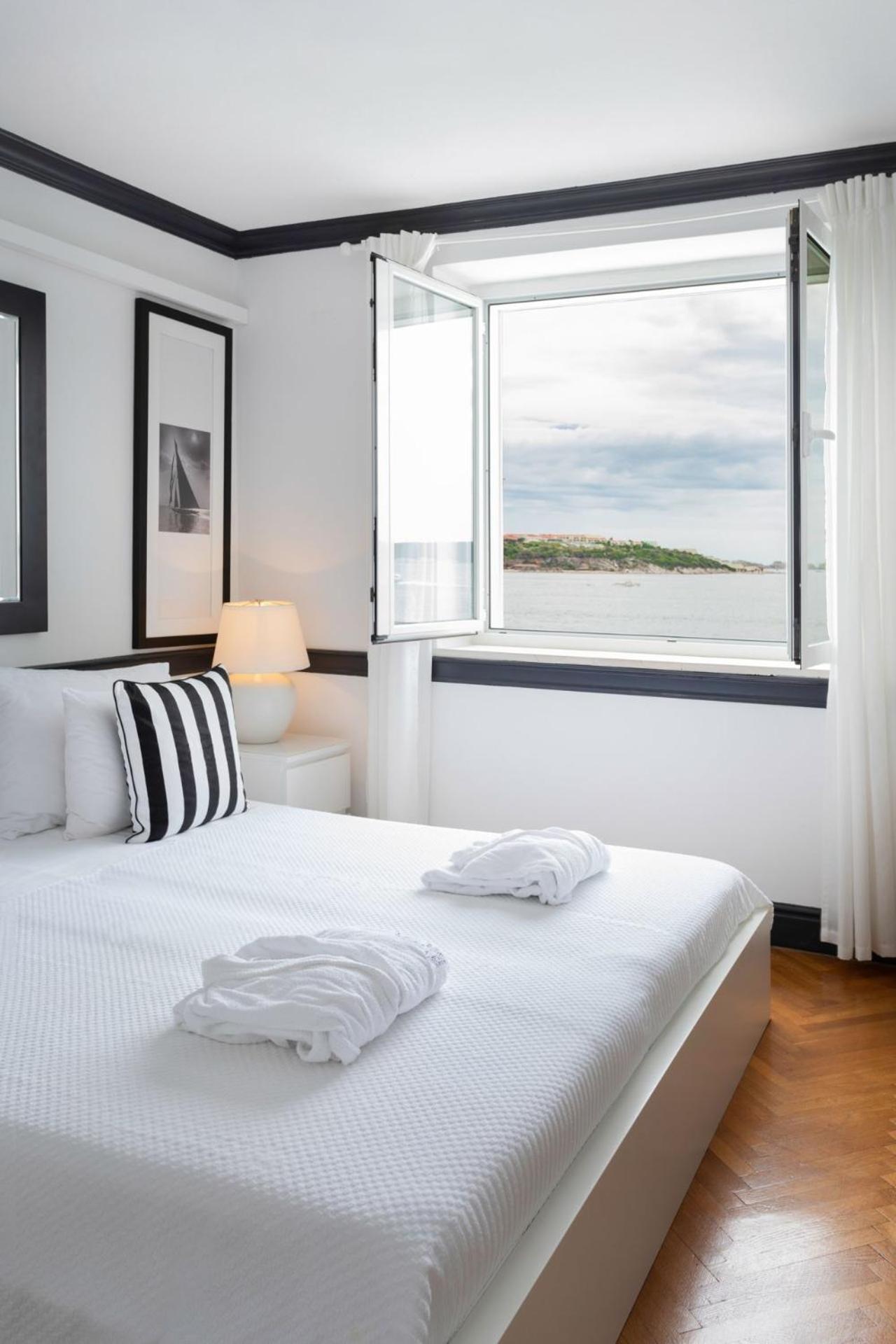 Elegant Lozica 4 Bedrooms Palazio Seafront Beautiful Infinity Pool * Dubrovnik