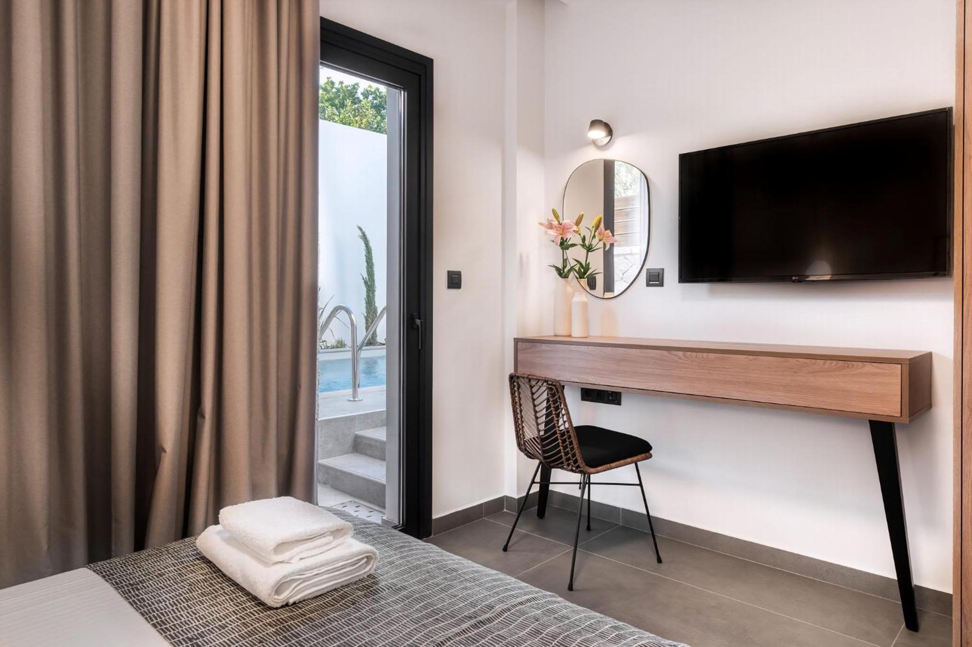 Sensational Filia 6 Bedrooms Overlooking Walls Old Town