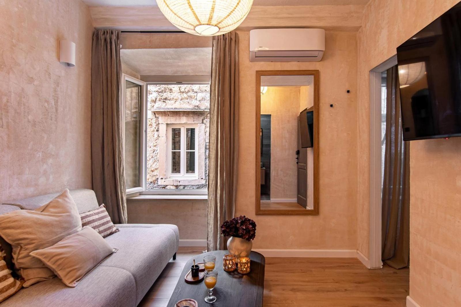 Apartment Shanti