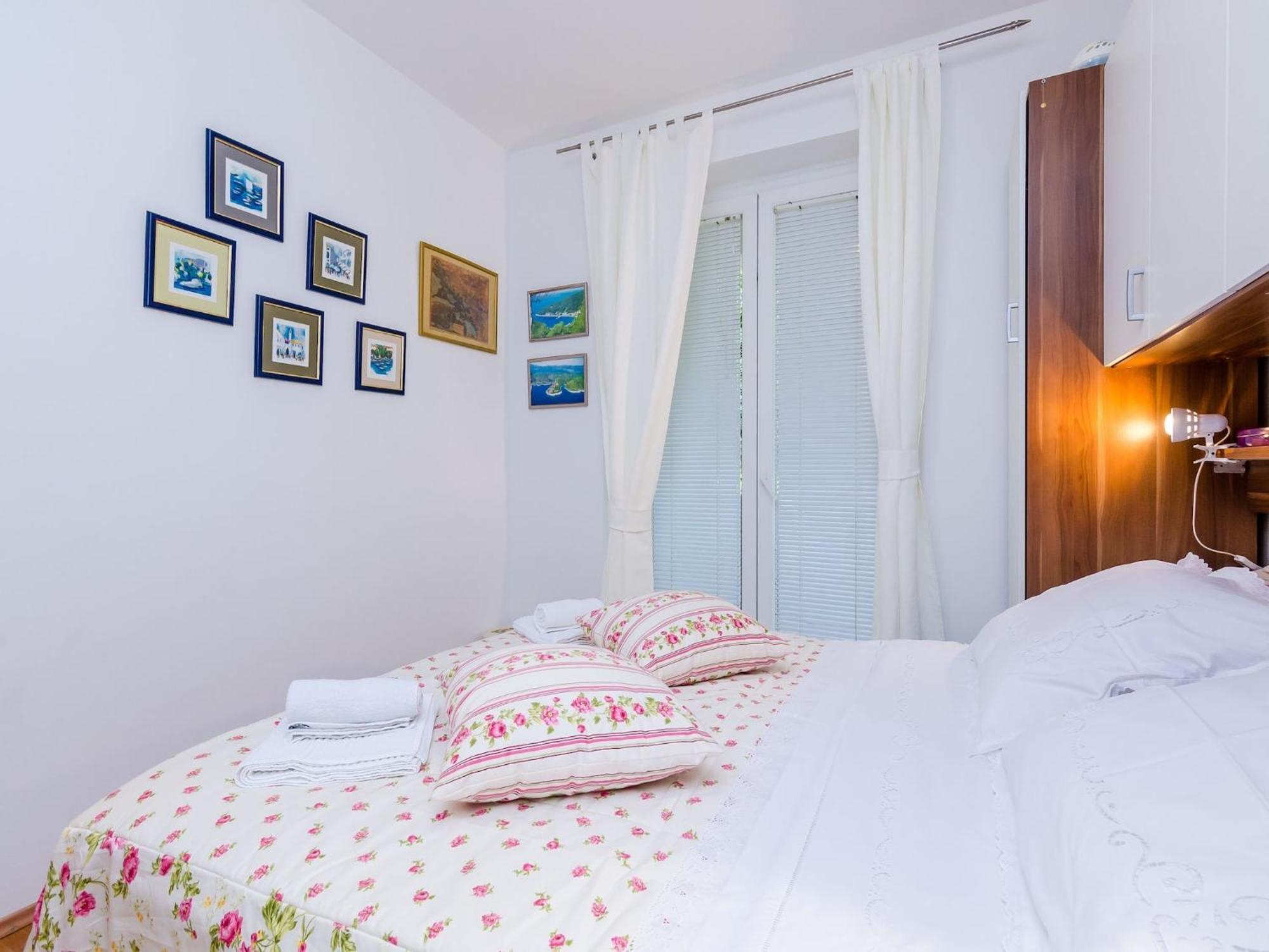 Captain - One Bedroom With Terrace 3 Adults Dubrovnik