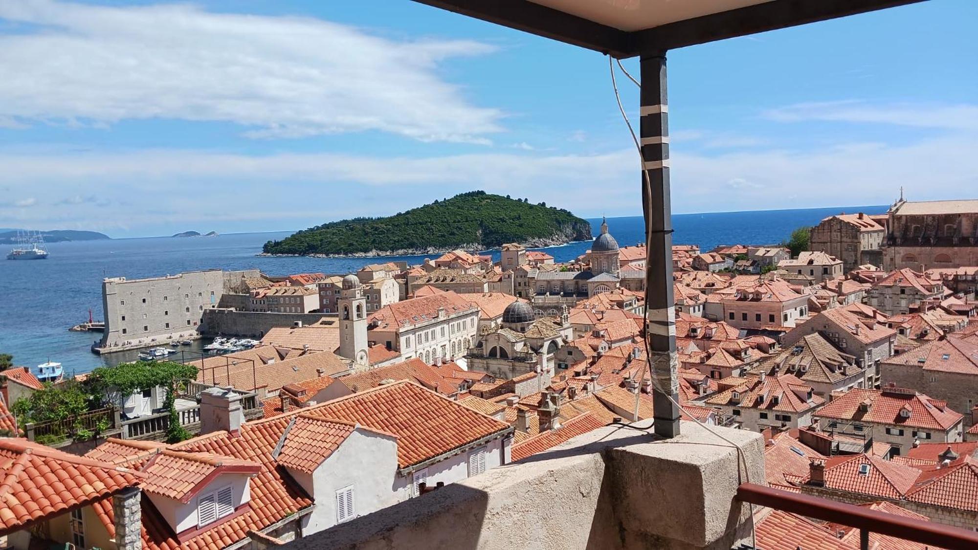 Location Old Town Lucic *