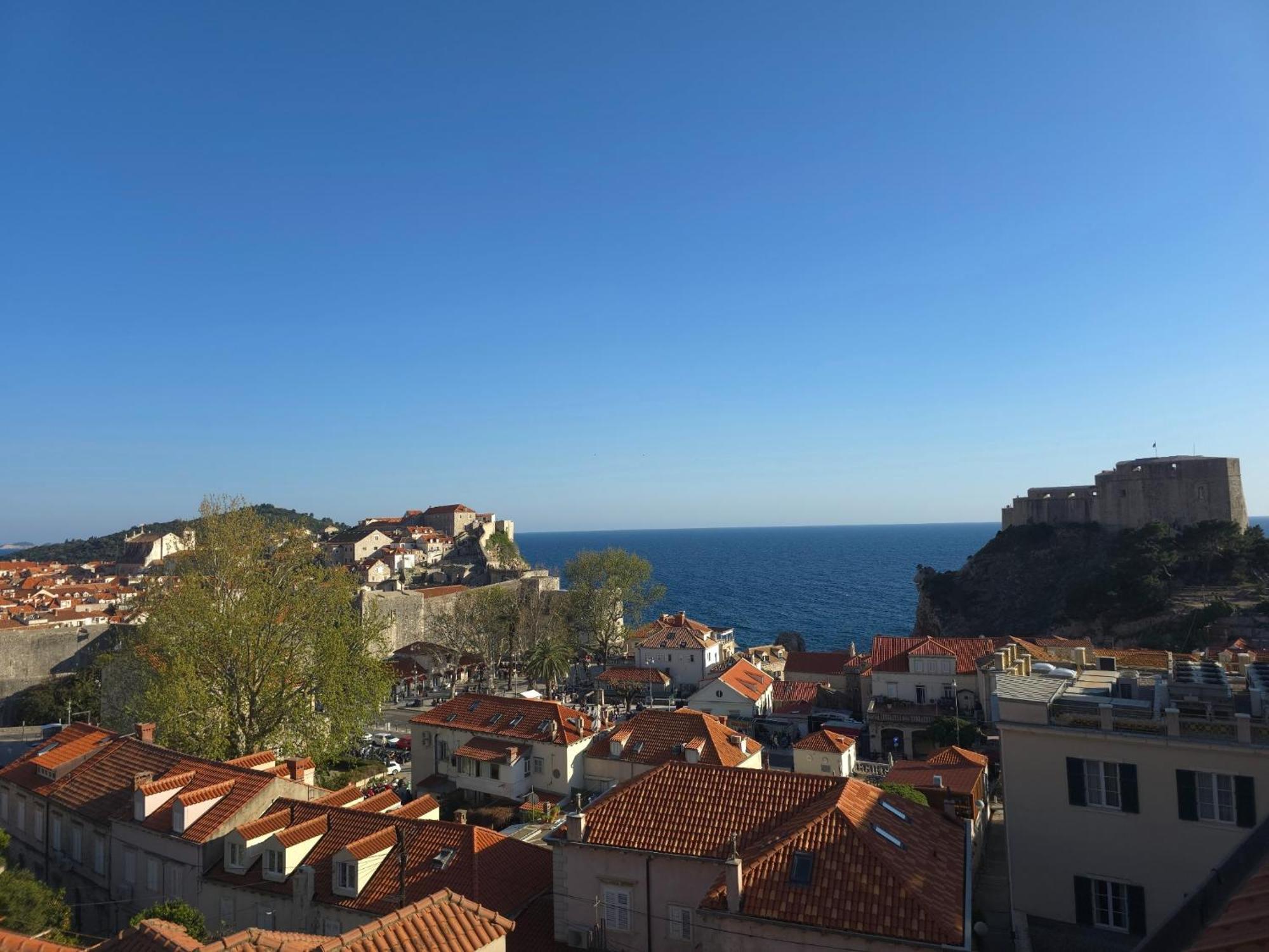 Cozy With Sea And Old Town View * Dubrovnik