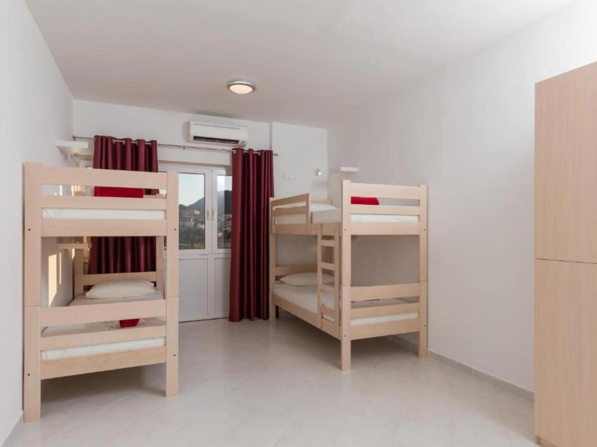 Free Bird - Bed In Four Bed Mixed 3