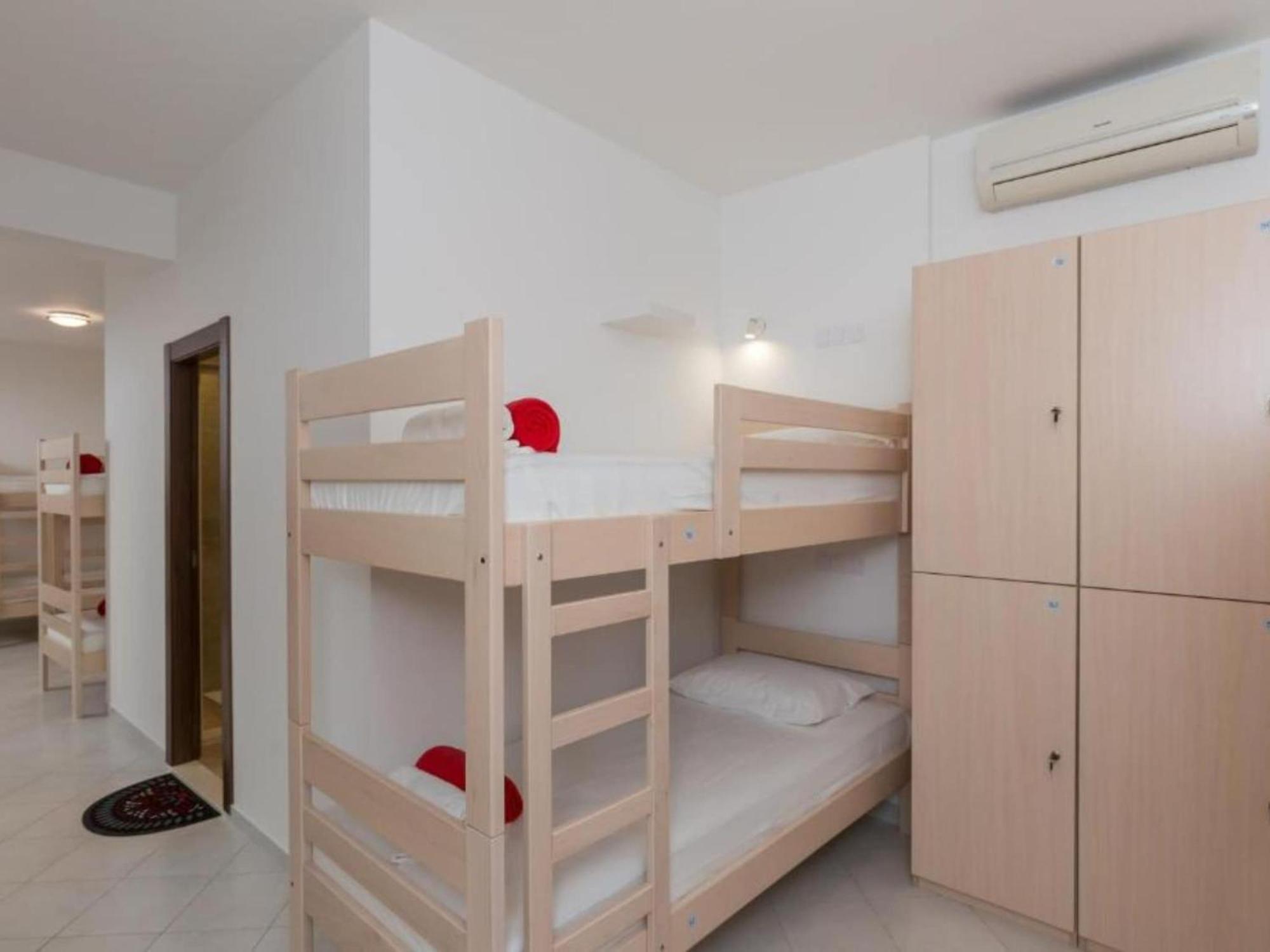 Free Bird - Bed In Four Bed Mixed 2 Dubrovnik