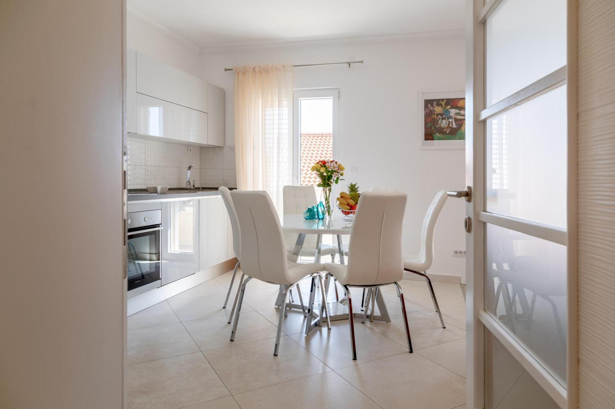 Apartment Pavlovic *