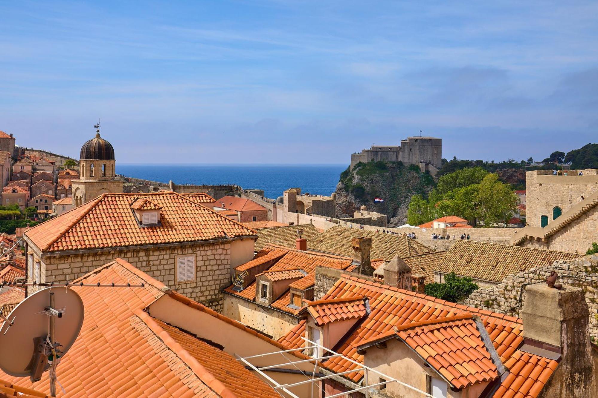 Luxury In The Old Town With Stunning Views