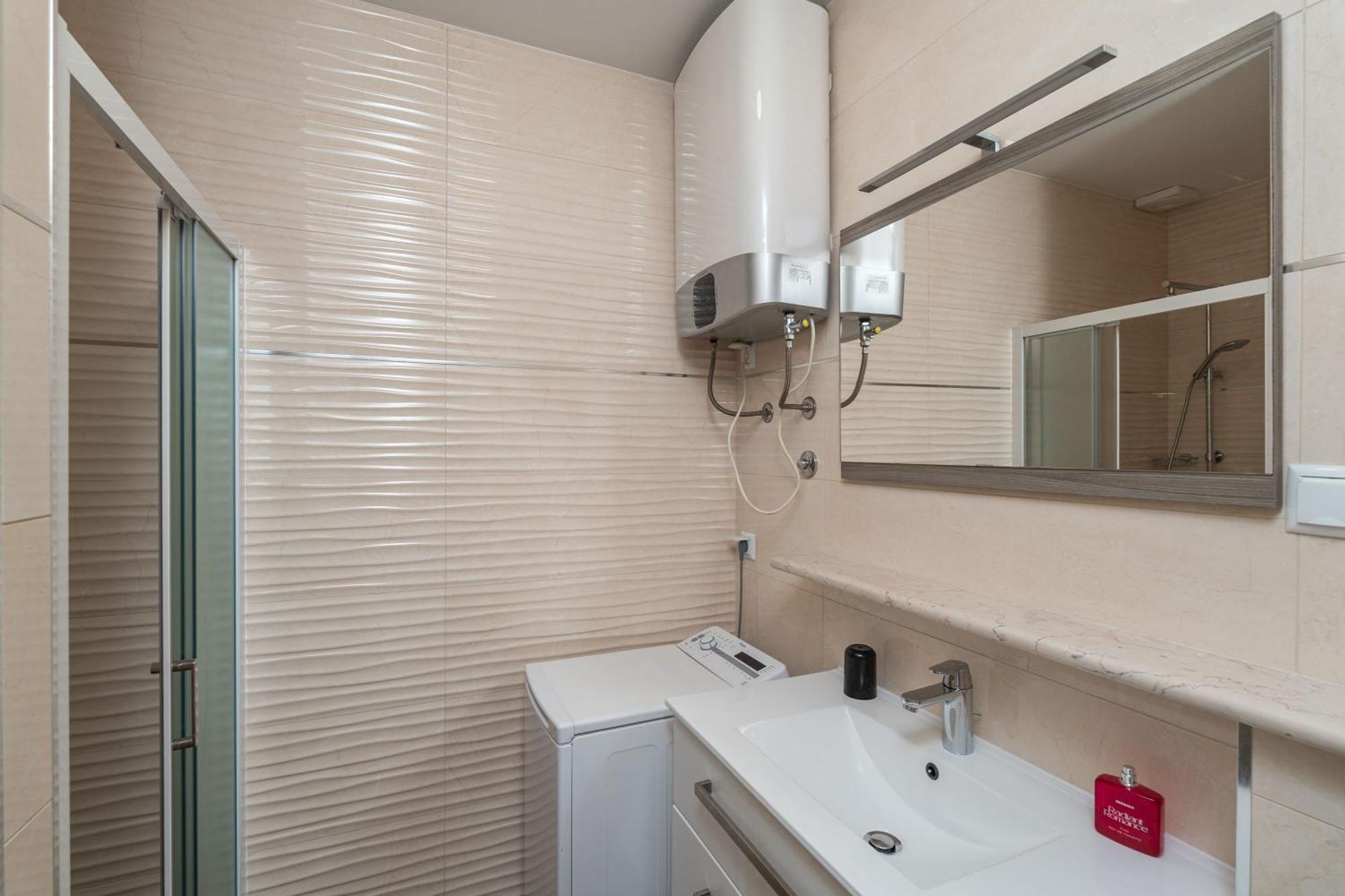 Kiki Apartment