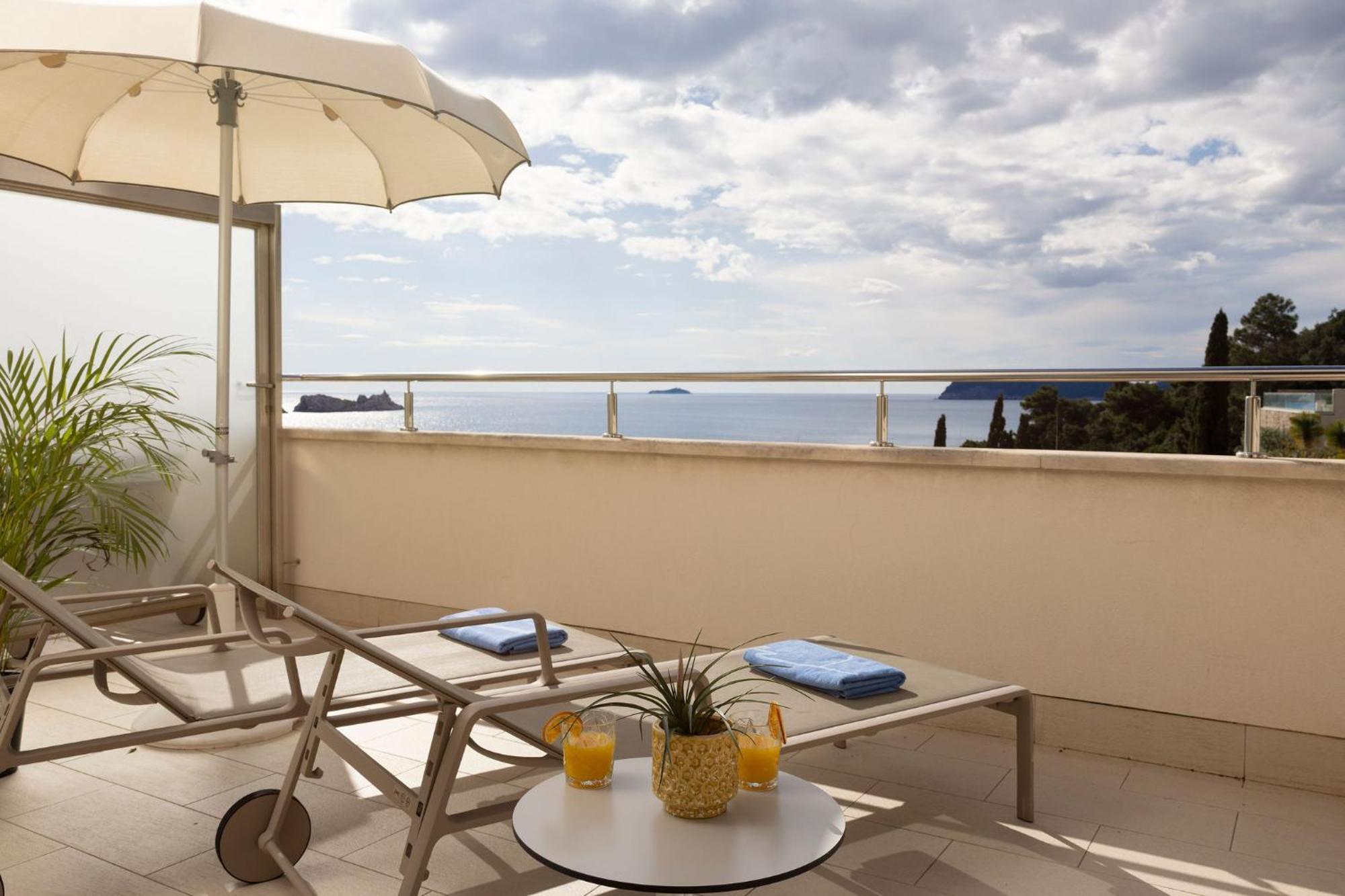 Hotel (adults Only)