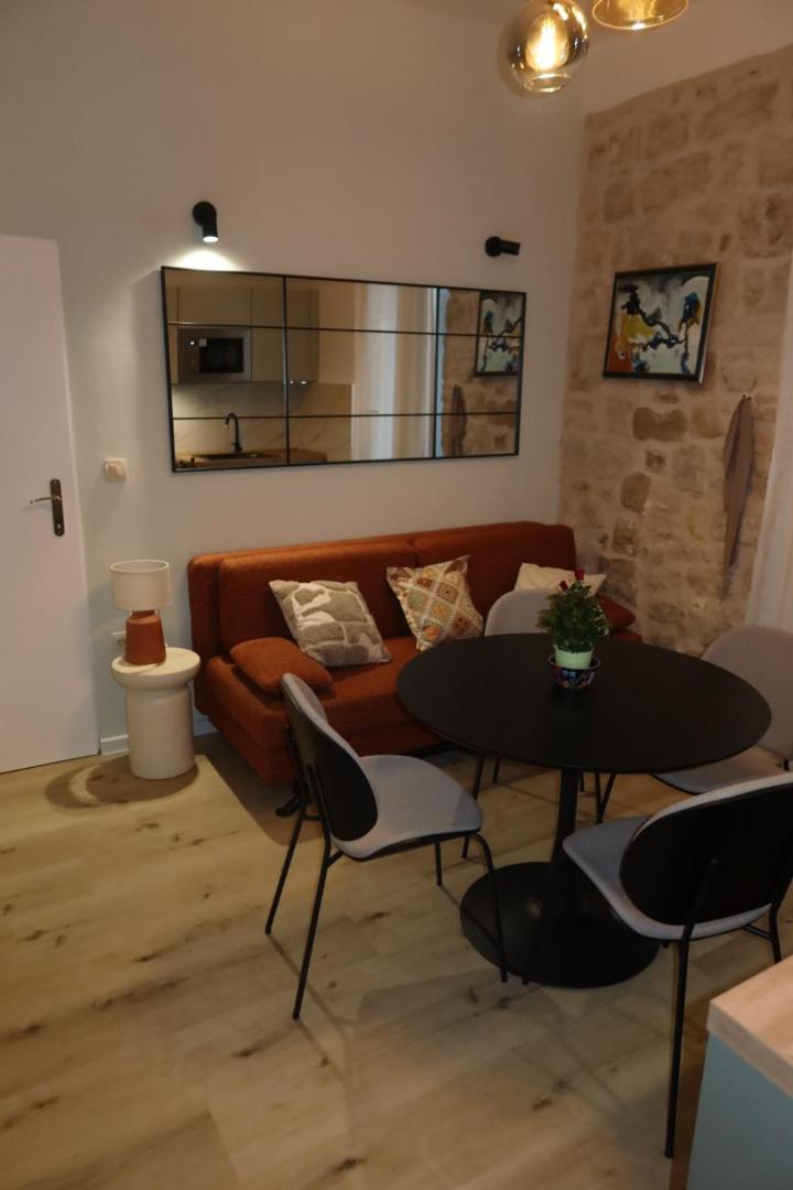 Mia Apartment