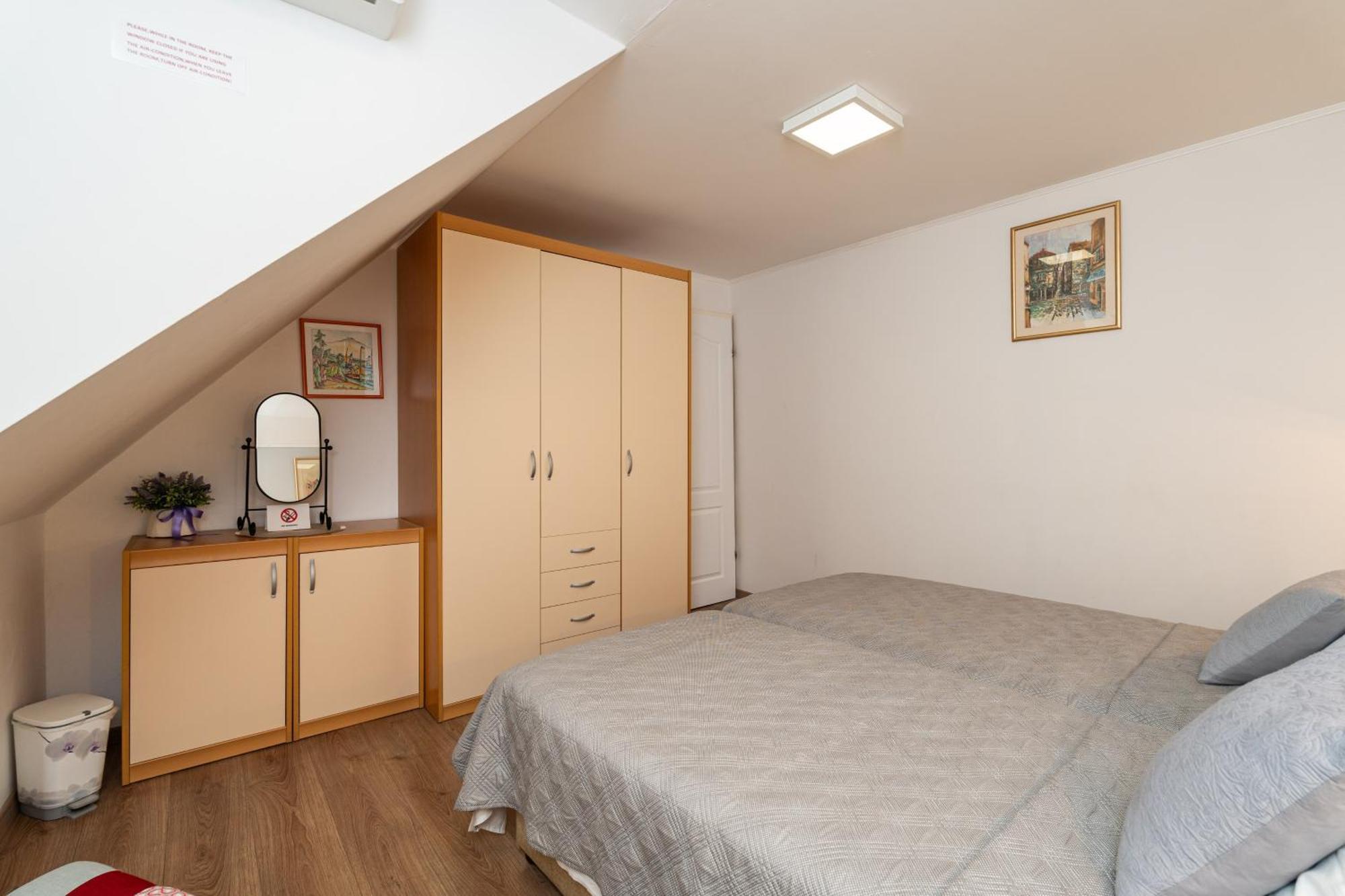 Apartment Neve