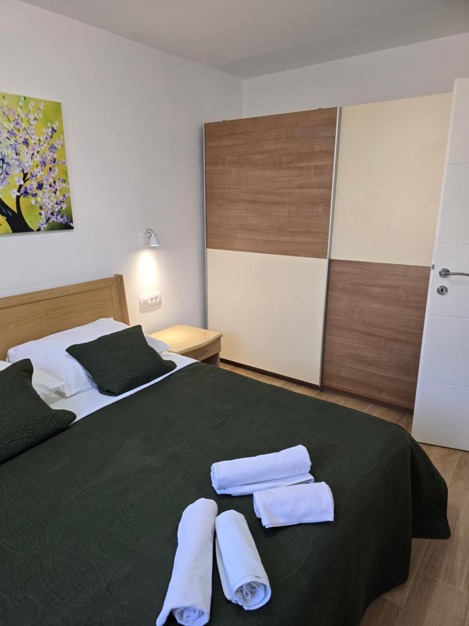 Apartment Dado