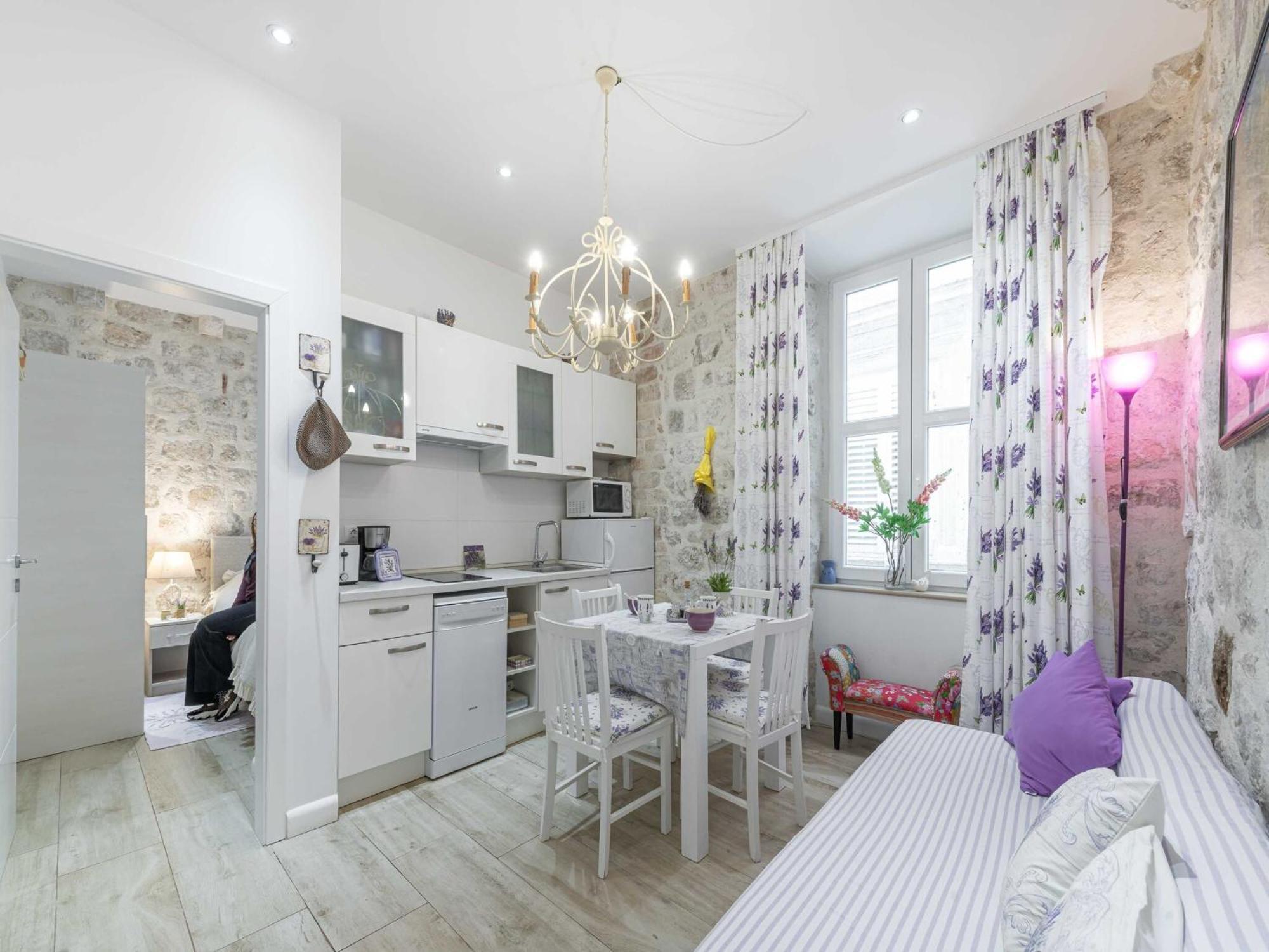 L & L Old Town - One Bedroom Apartment Dubrovnik