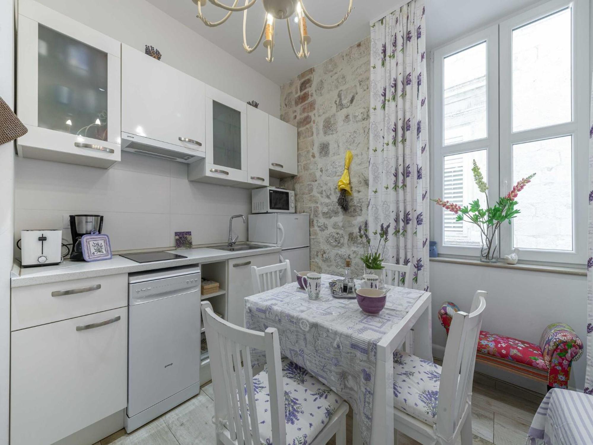 Apartment L & L Old Town - One Bedroom