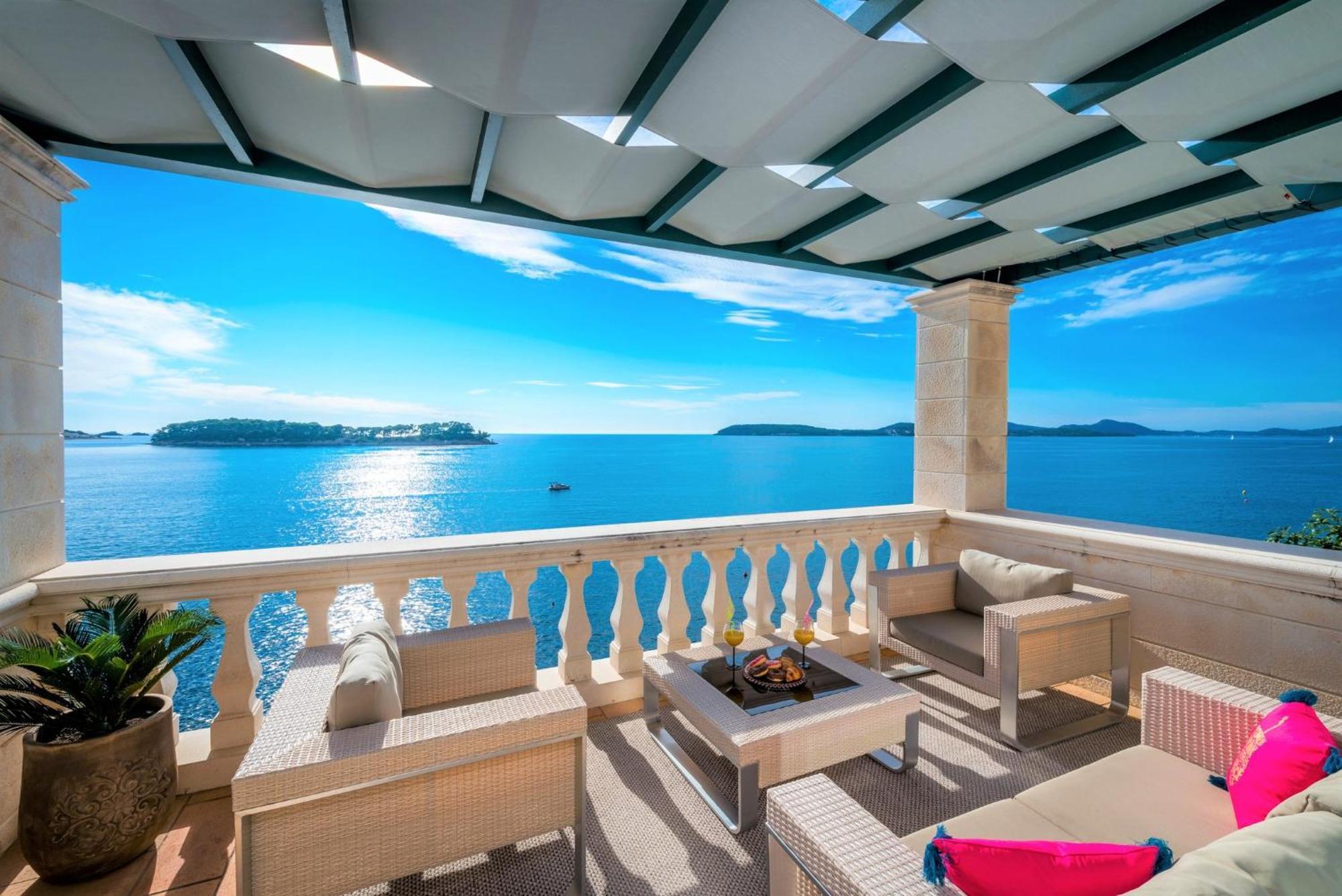 Pousada Dazzling Lozica 5 Bedrooms Pasija Steam Private Plateau *