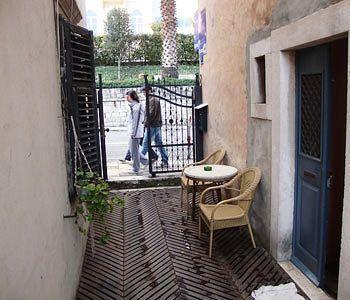 Peter Guest house 2*