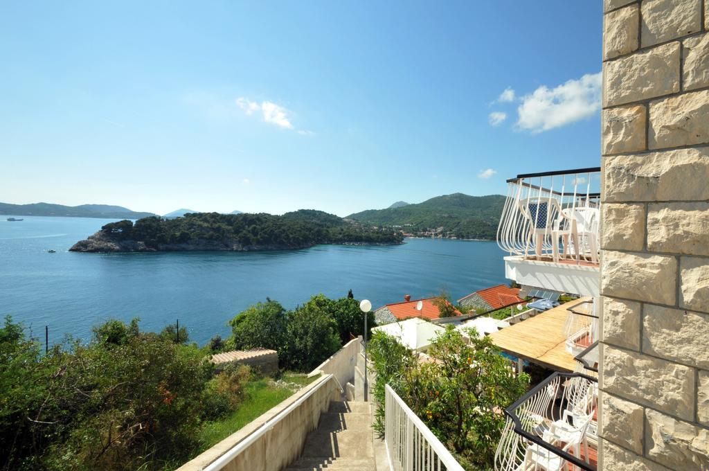 Paradiso Guest house 3*