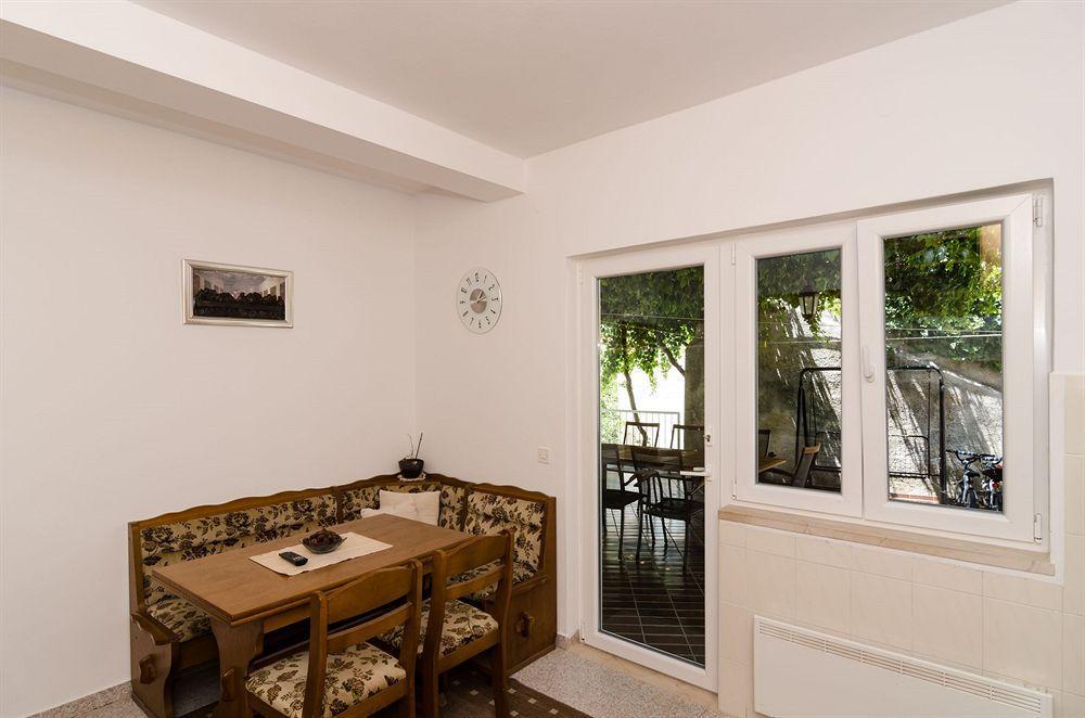 Zaton Apartment *
