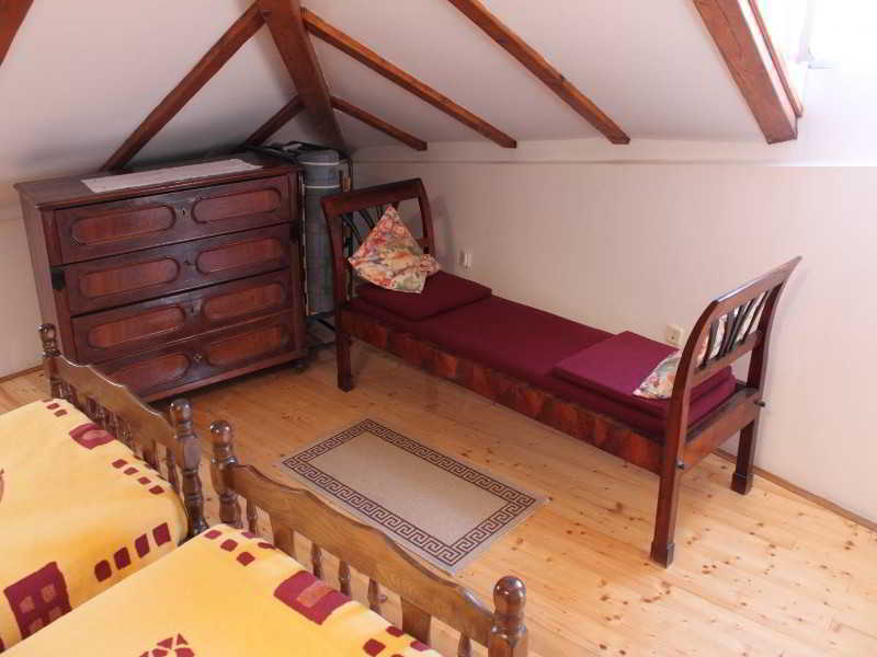 Hotel Vesna 3*