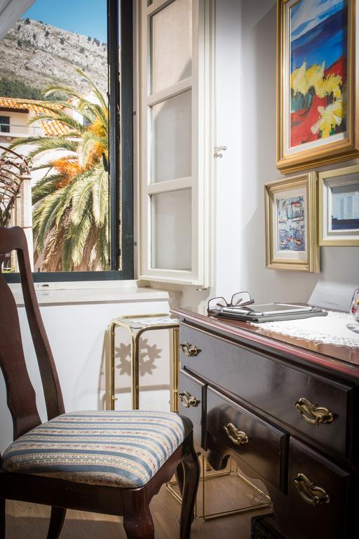 Old Town Heart Apartment *