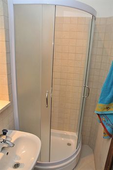 Guest house Eddie's Sea View Old Town 3*