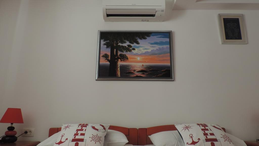 Apartman Mia *