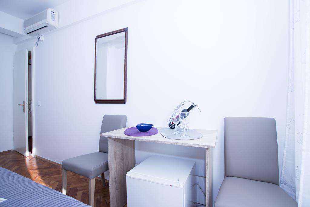 Megi Guest house 2*