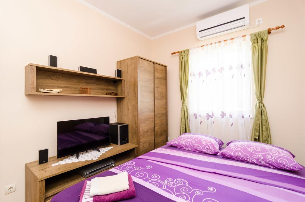 Apartment Bevanda *