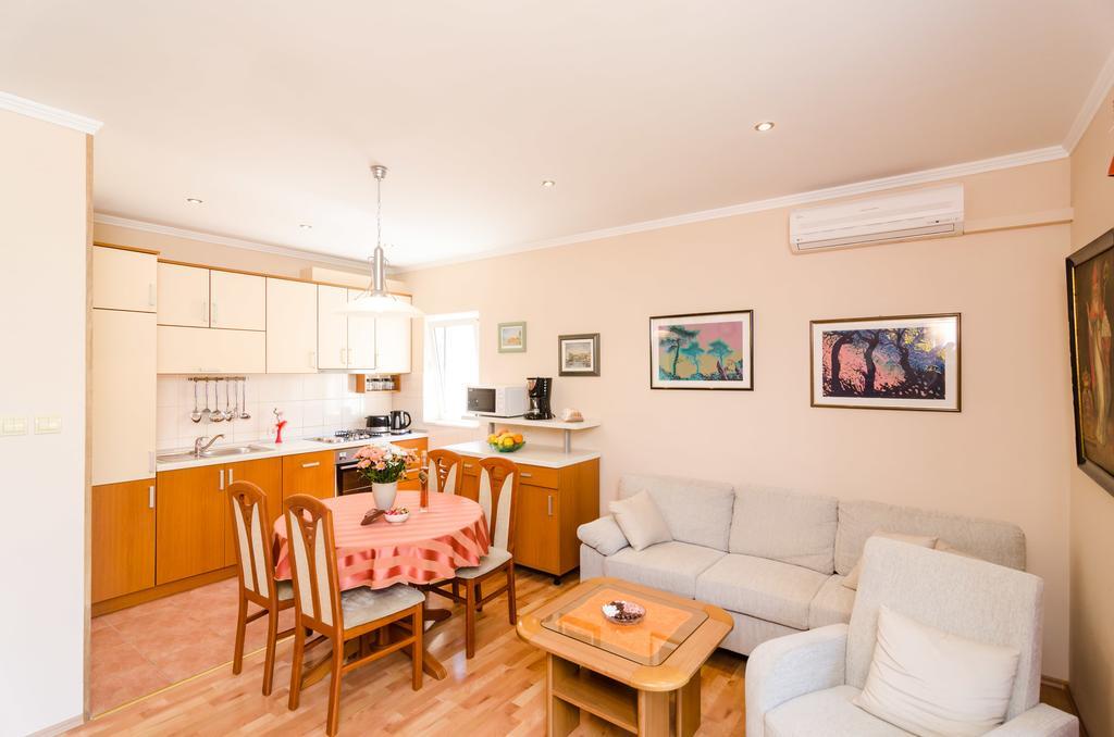 Bevanda Apartment