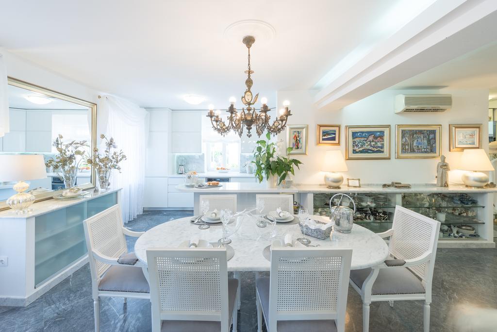 Luxury Old Town With Breathtaking Sea View Apartment *