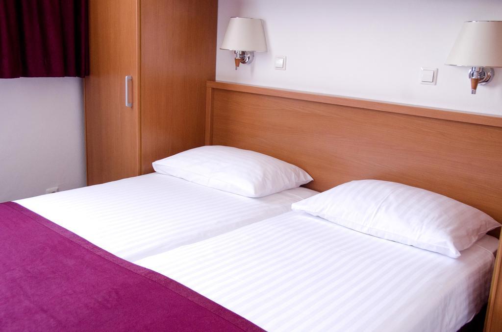 Petka Hotel 3*