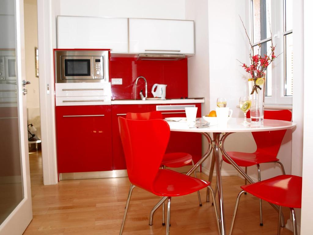 Miro Apartment